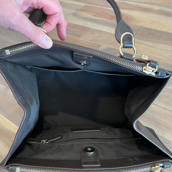 Coach Satchel in brown Leather with gold-tone hardware - Picture 5 of 6